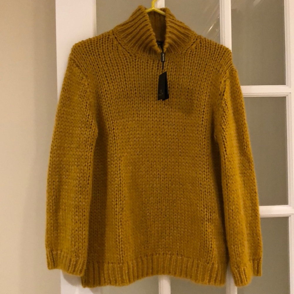Massimo Dutti Wool blend Cable sweater